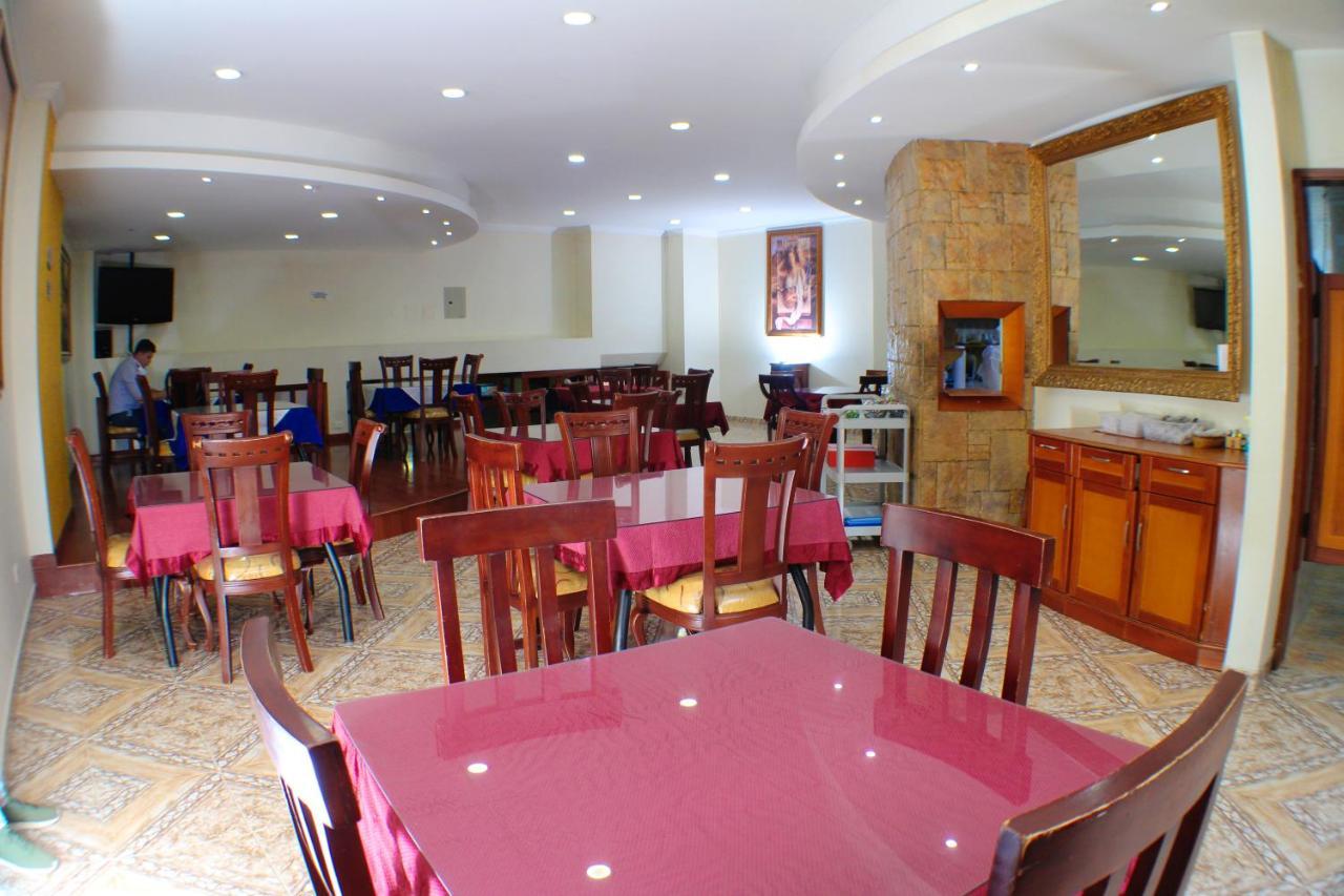 איפיאלס Hotel Santa Isabel 2 מראה חיצוני תמונה