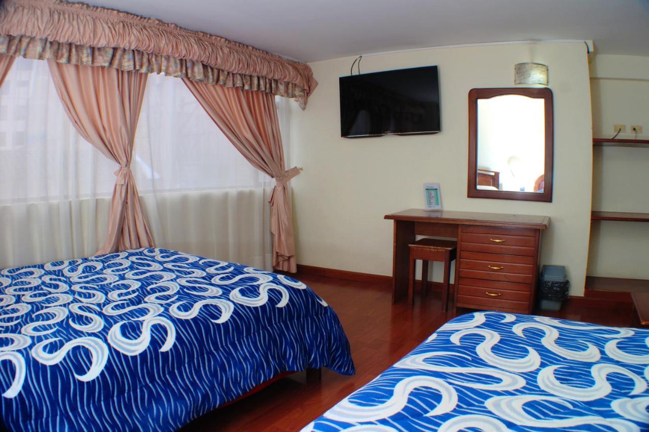 איפיאלס Hotel Santa Isabel 2 מראה חיצוני תמונה