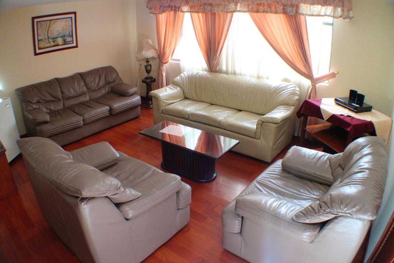 איפיאלס Hotel Santa Isabel 2 מראה חיצוני תמונה