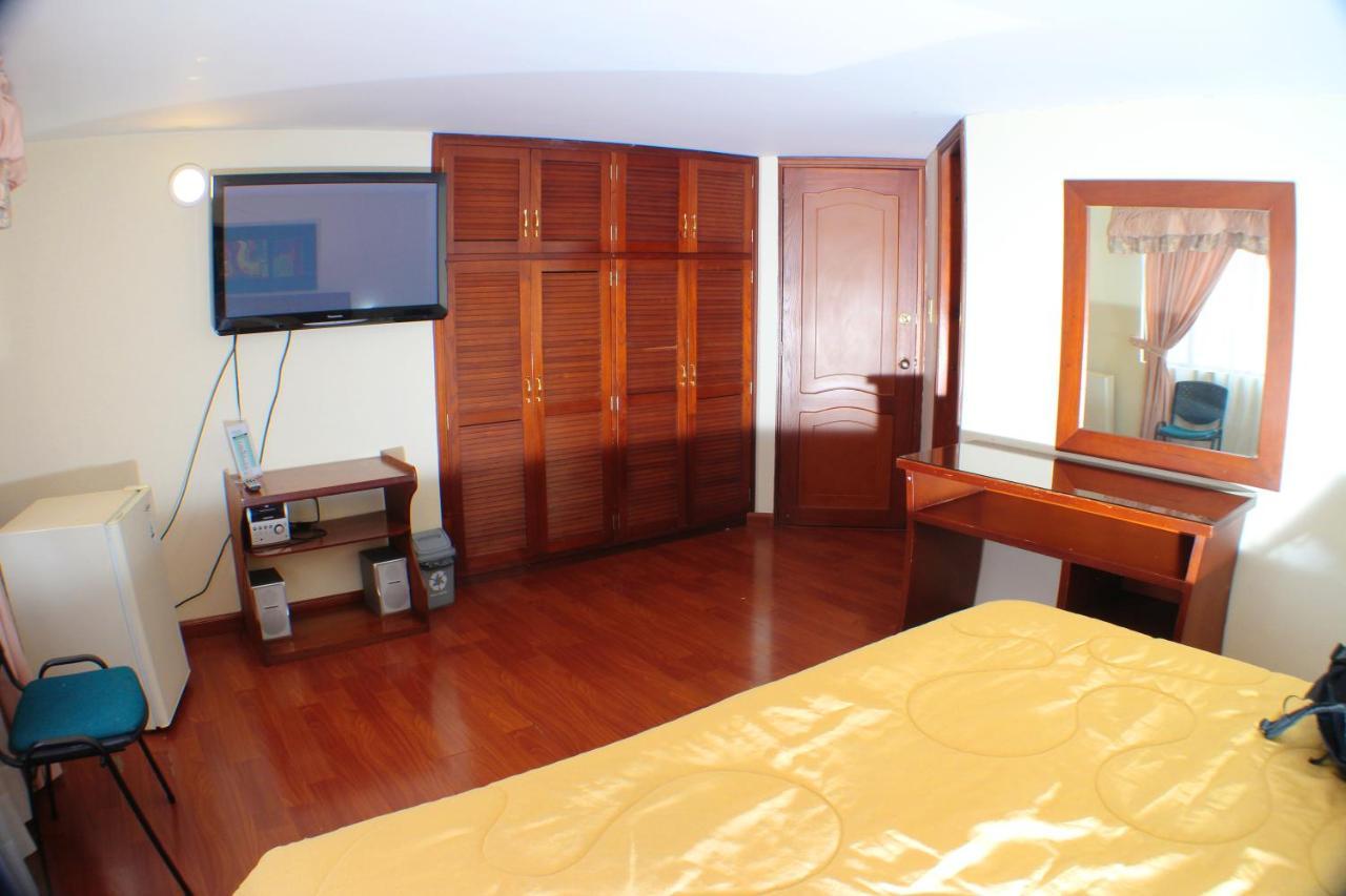 איפיאלס Hotel Santa Isabel 2 מראה חיצוני תמונה