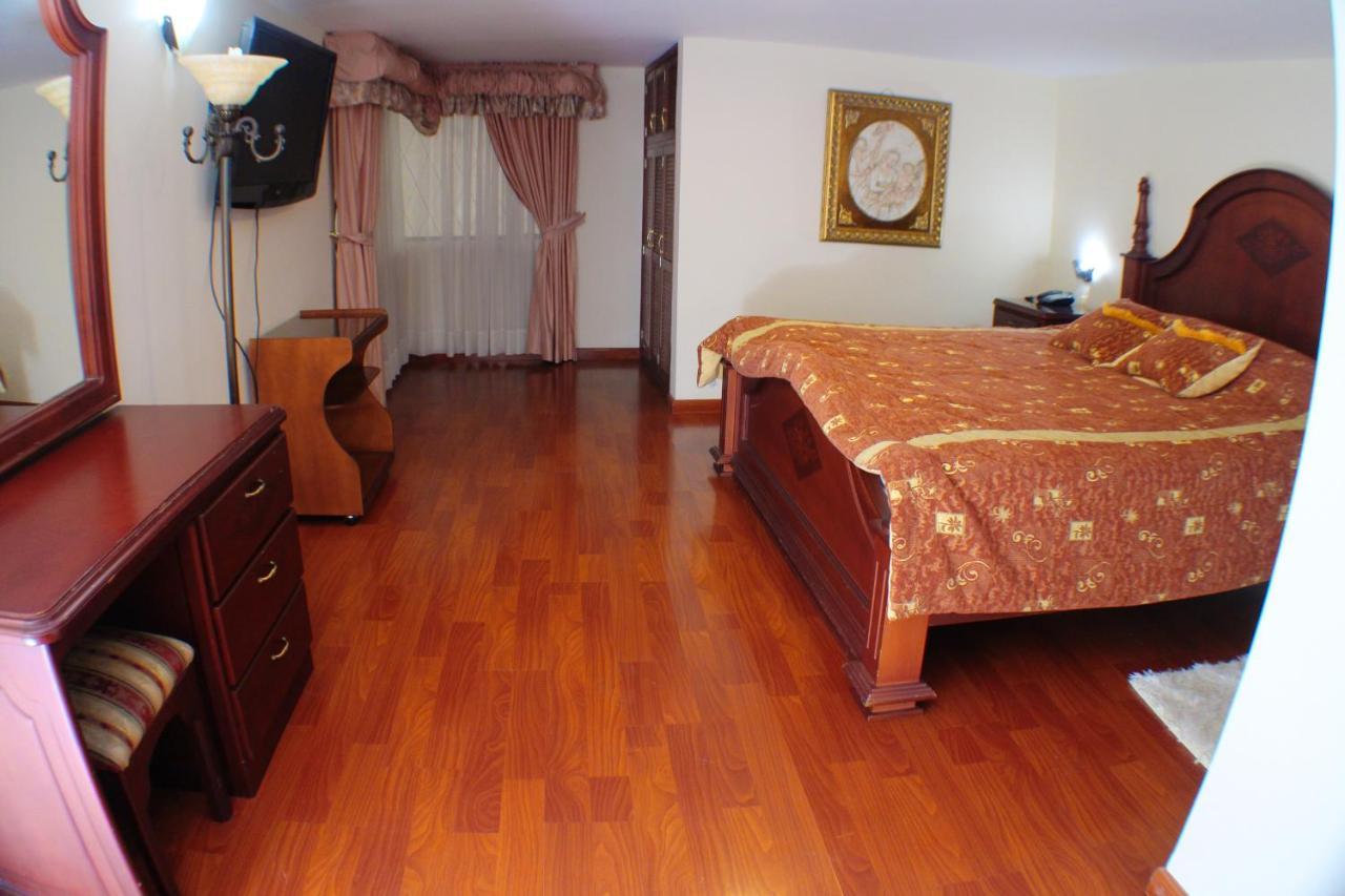 איפיאלס Hotel Santa Isabel 2 מראה חיצוני תמונה