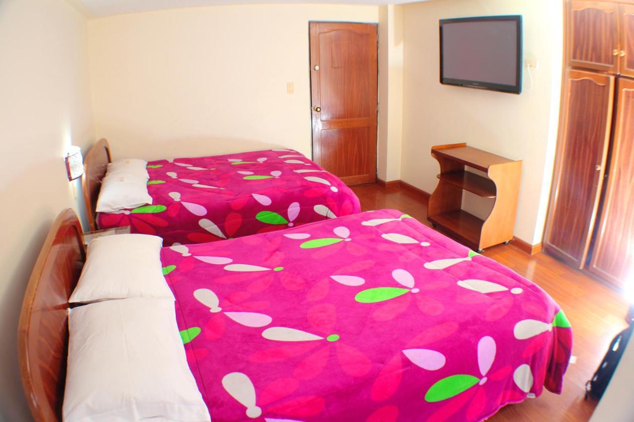 איפיאלס Hotel Santa Isabel 2 מראה חיצוני תמונה
