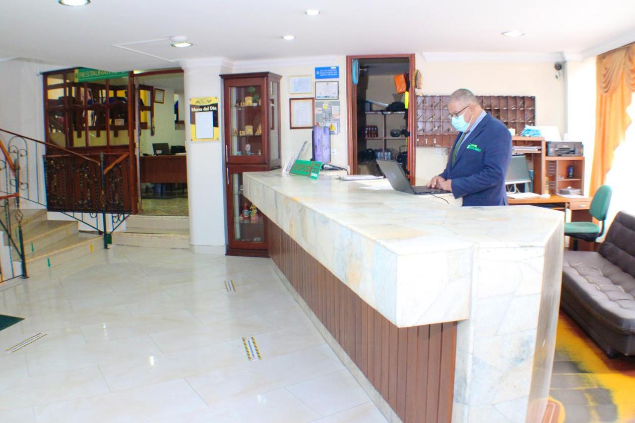 איפיאלס Hotel Santa Isabel 2 מראה חיצוני תמונה