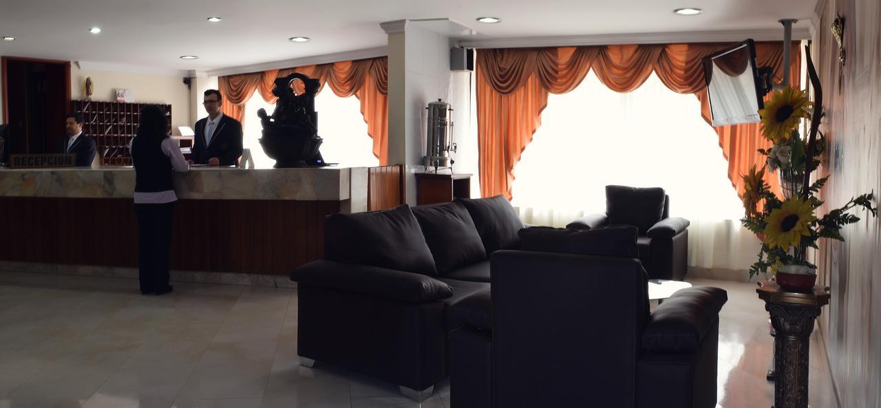 איפיאלס Hotel Santa Isabel 2 מראה חיצוני תמונה